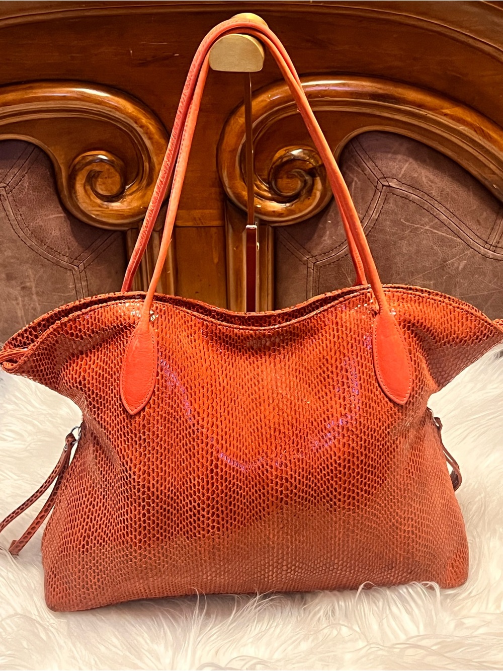 Sorial  Velvety Soft Snake Embossed  Leather hobo shoulder bag - Picture 3 of 14